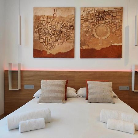 אוריסטאנו Galleria Roma Art Guesthouse מראה חיצוני תמונה