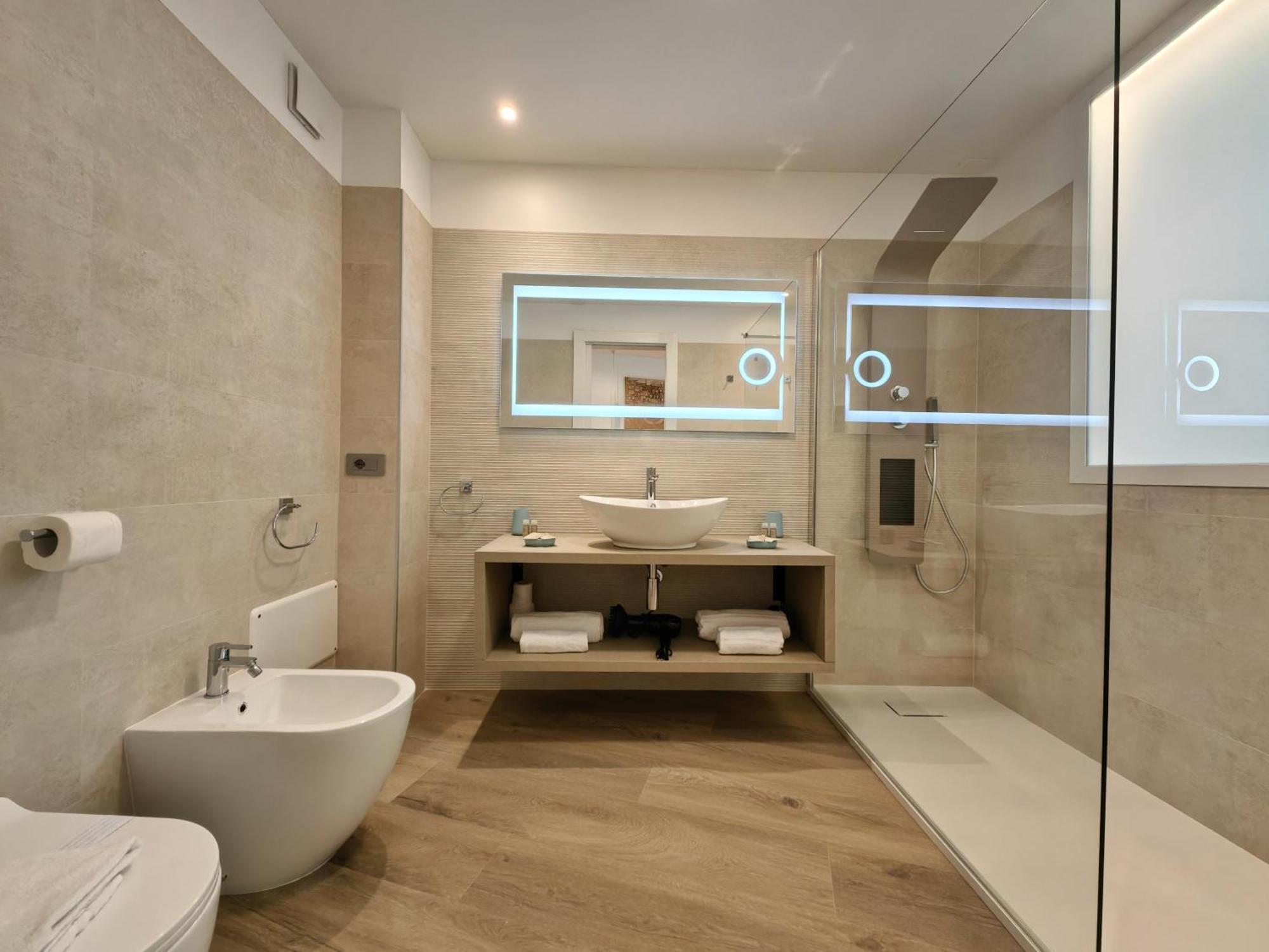אוריסטאנו Galleria Roma Art Guesthouse מראה חיצוני תמונה