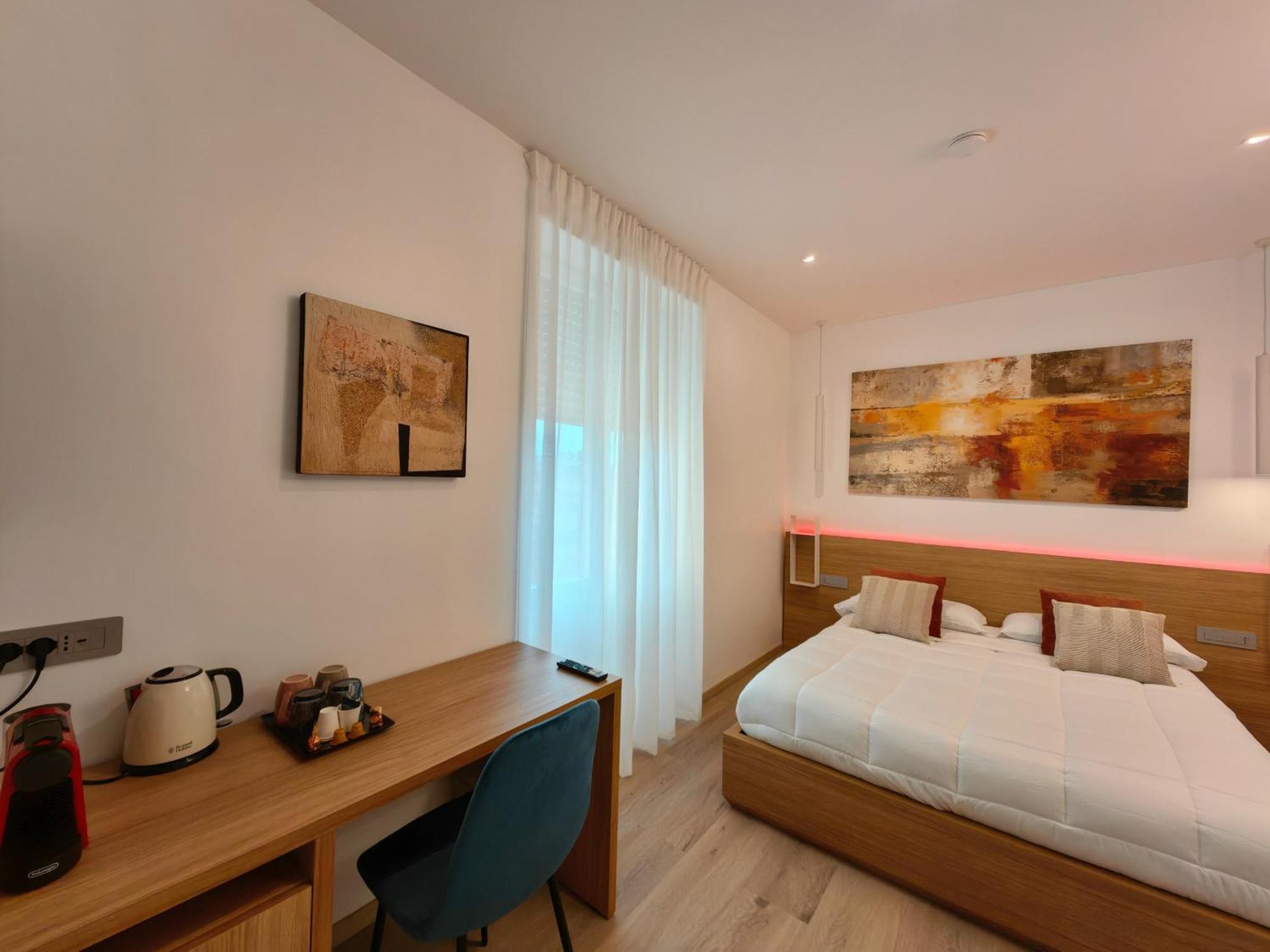 אוריסטאנו Galleria Roma Art Guesthouse מראה חיצוני תמונה